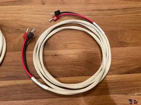 Konig Speaker Cable KNAR25101WH152 - product media